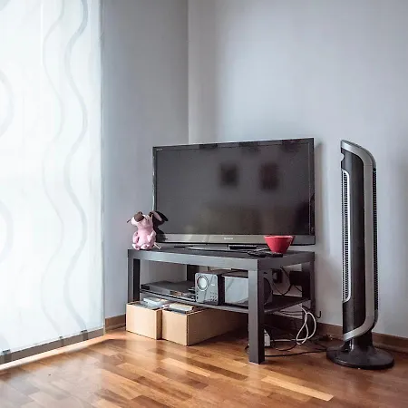 Bilocale In Zona San Paolo Con Box Auto Apartment Turin